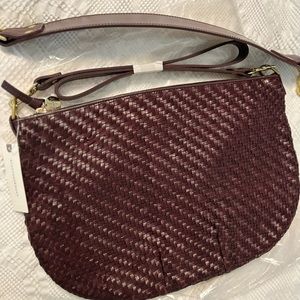 NWT Clare V. Woven Plum Moyen Messenger Bag